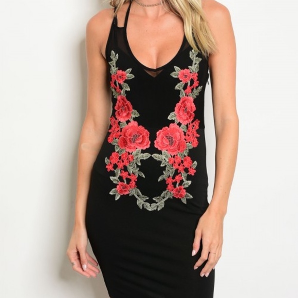BLACK ROSE PATCH DRESS - Picture 2 of 8